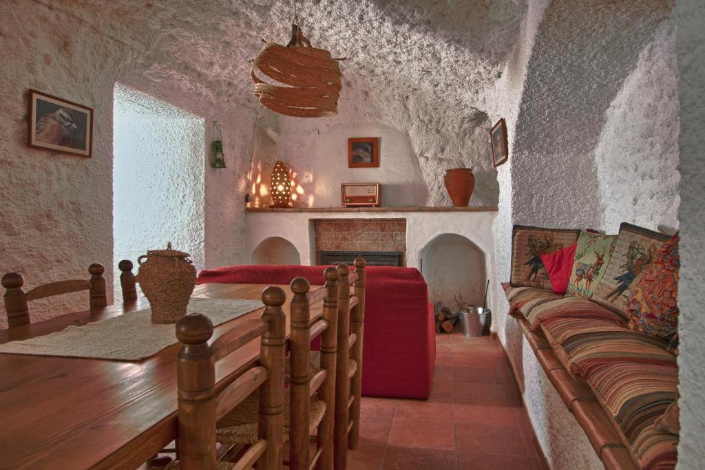 Cuevas El Torriblanco Landhaus *